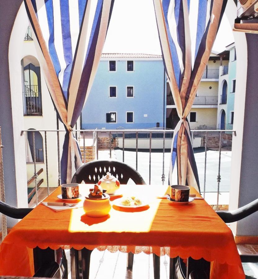 Sea Paradise Apartment Valledoria Kültér fotó