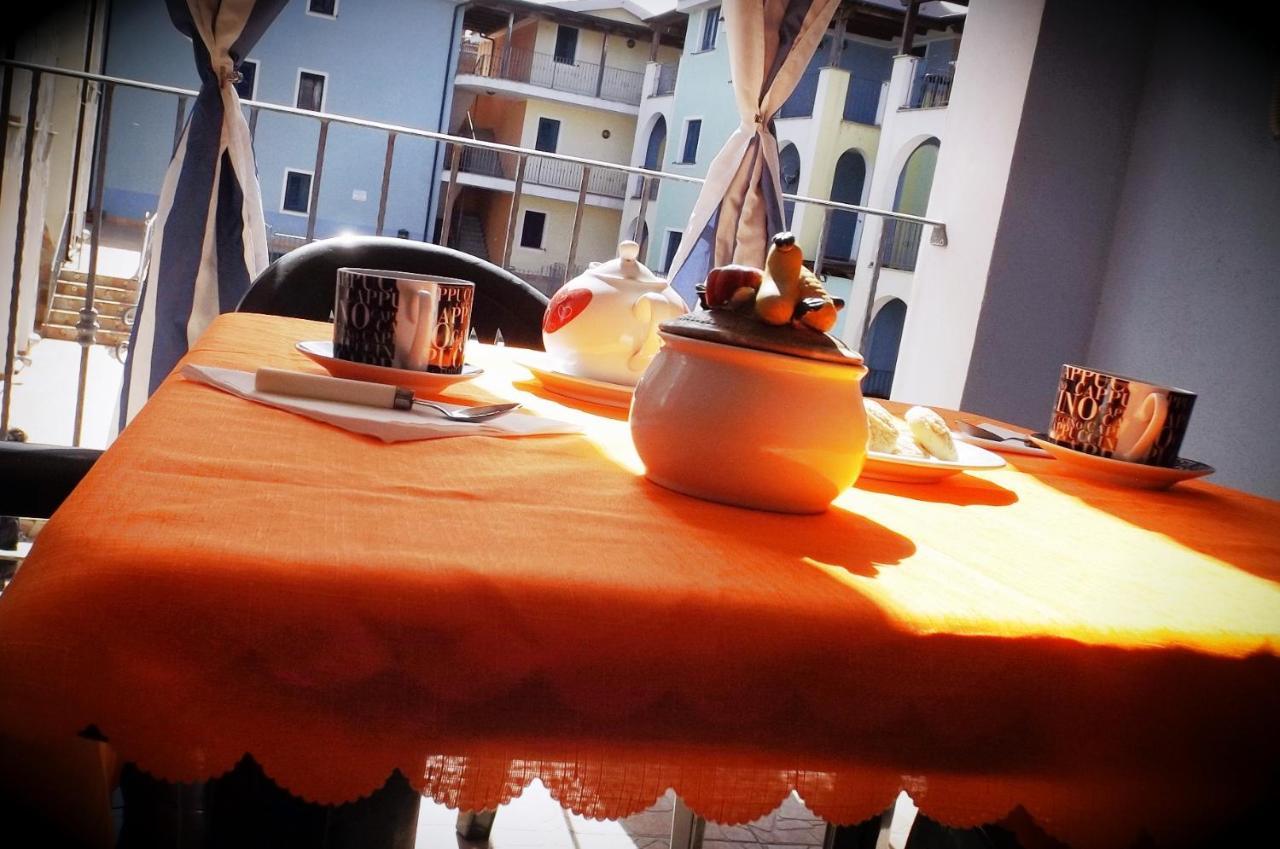 Sea Paradise Apartment Valledoria Kültér fotó